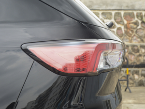 2020EcoBoost 245 ҫ ^