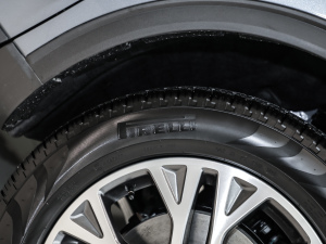 2020EcoBoost 245 (q)ۼ (x)(ji)^