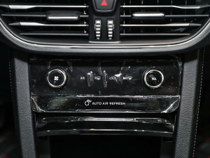 2020EcoBoost 245 ۼ {{