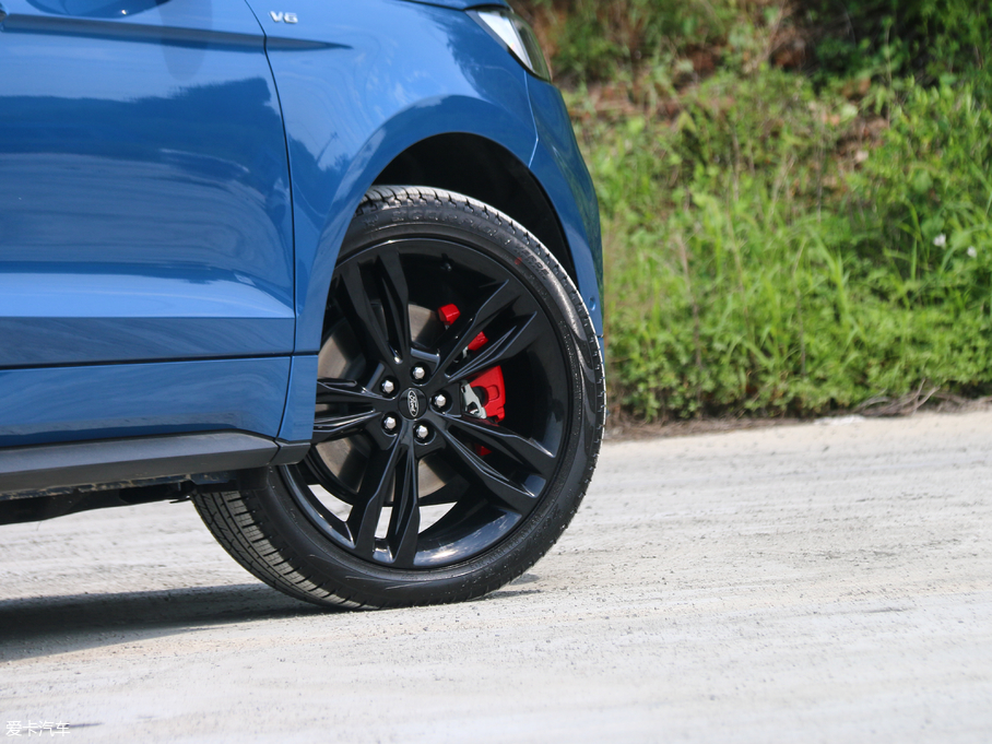 2020J EcoBoost 330 ST 7