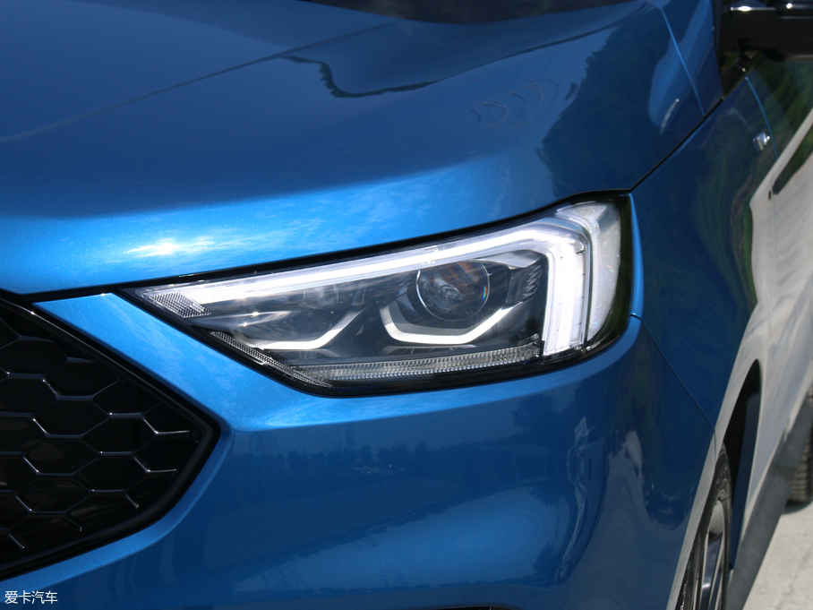 2020J EcoBoost 330 ST 7