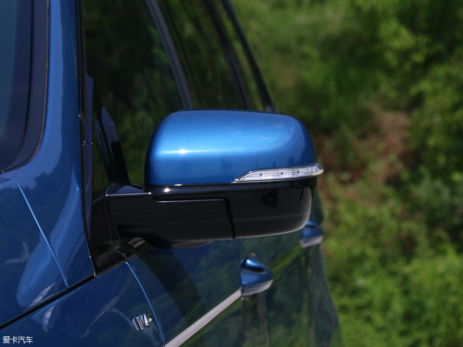 2020J EcoBoost 330 ST 7