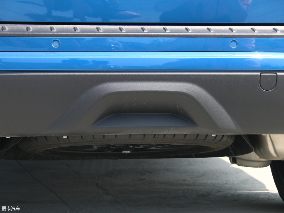 2020J EcoBoost 330 ST 7