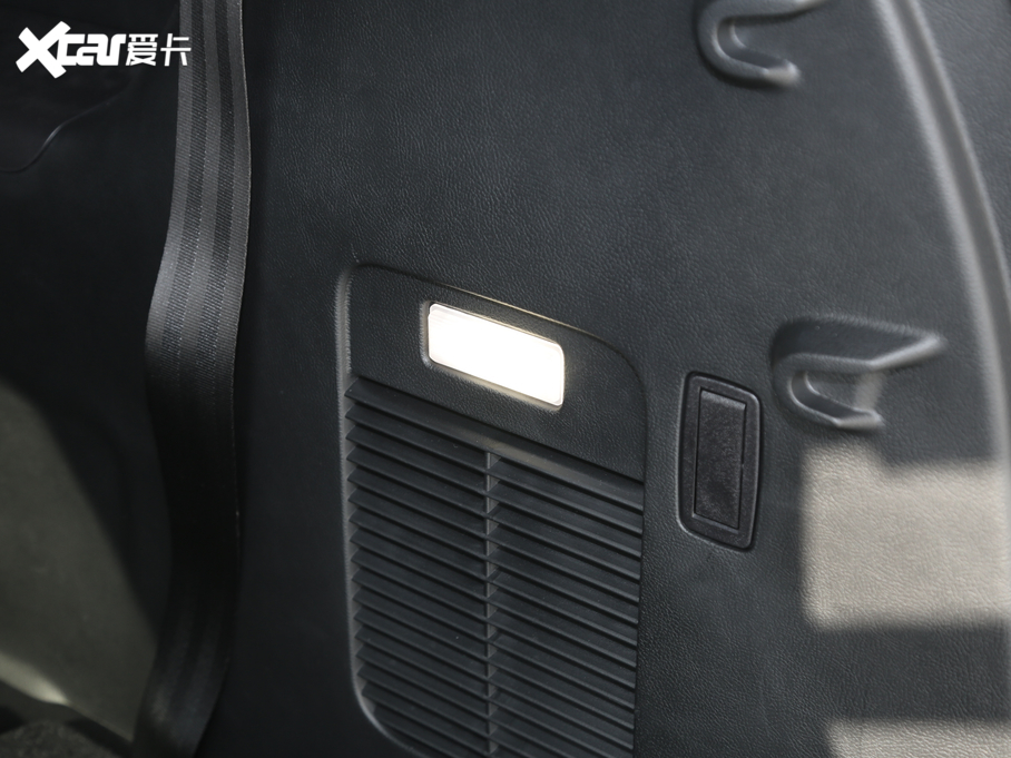 2020J EcoBoost 245 ST-Line 7