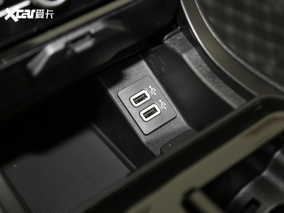 2020J EcoBoost 245 ST-Line 7