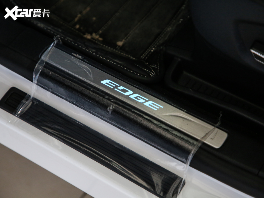 2020J EcoBoost 245 J 7