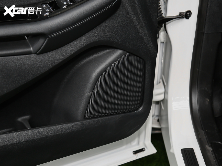 2020J EcoBoost 245 KJ 7