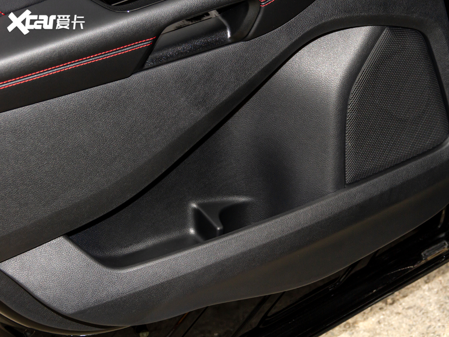 2020J EcoBoost 245 ST-Line 5