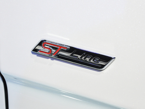 2020EcoBoost 245 ST-Line 7 ^