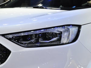 2020EcoBoost 245 ST-Line 7 ^