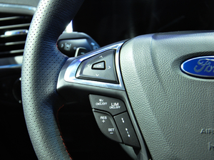 2020EcoBoost 245 ST-Line 7 п؅^