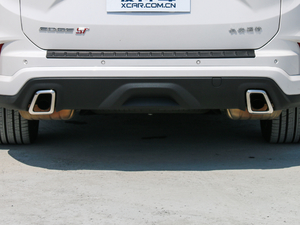 2020款EcoBoost 330 四驱ST 7座 排气管