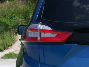 2020EcoBoost 330 ST 7 ^