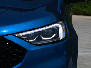 2020EcoBoost 330 (q)ST 7 (x)(ji)^