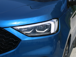 2020EcoBoost 330 (q)ST 7 (x)(ji)^