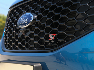 2020EcoBoost 330 (q)ST 7 (x)(ji)^