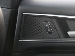 2020EcoBoost 330 (q)ST 7 g