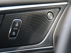 2020EcoBoost 330 (q)ST 7 п؅^(q)