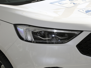 2020EcoBoost 245 ST-Line 7 ^