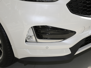 2020EcoBoost 245 ST-Line 7 ^