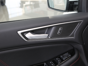 2020EcoBoost 245 ST-Line 7 g