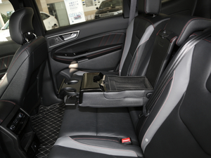 2020EcoBoost 245 (q)ST-Line 7 