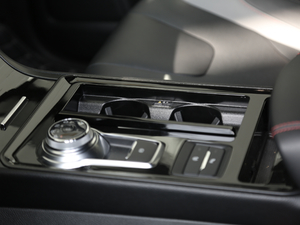 2020EcoBoost 245 ST-Line 7 g