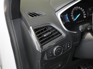 2020EcoBoost 245 ST-Line 7 п؅^