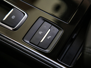 2020EcoBoost 245 J 7 п؅^