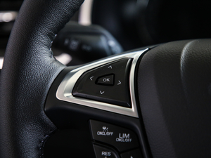 2020EcoBoost 245 (q)J 7 п؅^(q)