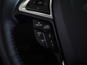 2020EcoBoost 245 (q)J 7 п؅^(q)