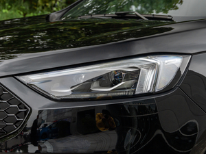 2020EcoBoost 245 ST-Line 5 ^