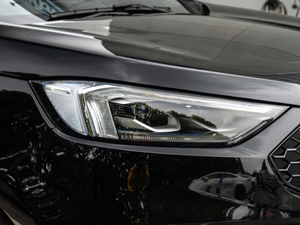 2020EcoBoost 245 ST-Line 5 ^