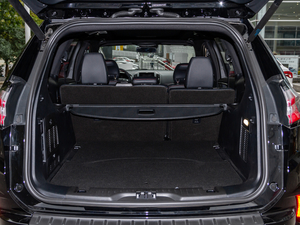 2020EcoBoost 245 ST-Line 5 g