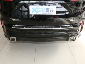 2020款EcoBoost 245 四驱尊锐型Plus 7座 排气管