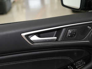 2020EcoBoost 245 (q)JPlus 7 g