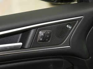 2020EcoBoost 245 (q)JPlus 7 g