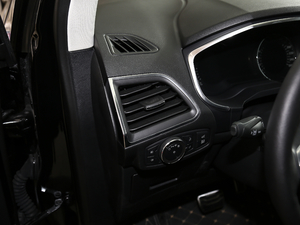 2020EcoBoost 245 (q)JPlus 7 g