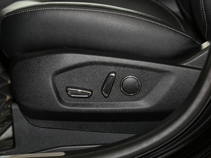 2020EcoBoost 245 JPlus 7 {{