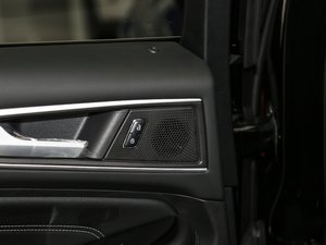 2020EcoBoost 245 (q)JPlus 7 g