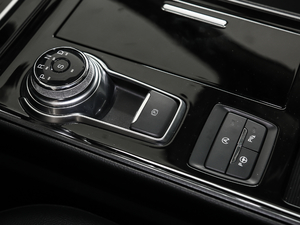 2020EcoBoost 245 JPlus 7 v܇Ƅ