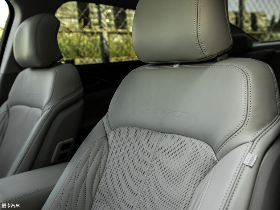 2019ţ EcoBoost 245 Vignale 