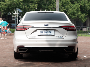 2019款EcoBoost 245 尊享版 正后	