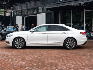 2019款EcoBoost 245 尊享版 正侧（左）