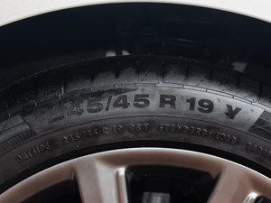 2019EcoBoost 245  ݆̥ߴ