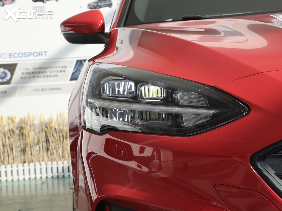 2020˹ Ɏ EcoBoost 180 ST Line