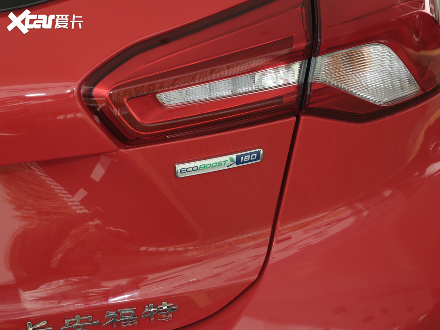 2020˹ Ɏ EcoBoost 180 ST Line