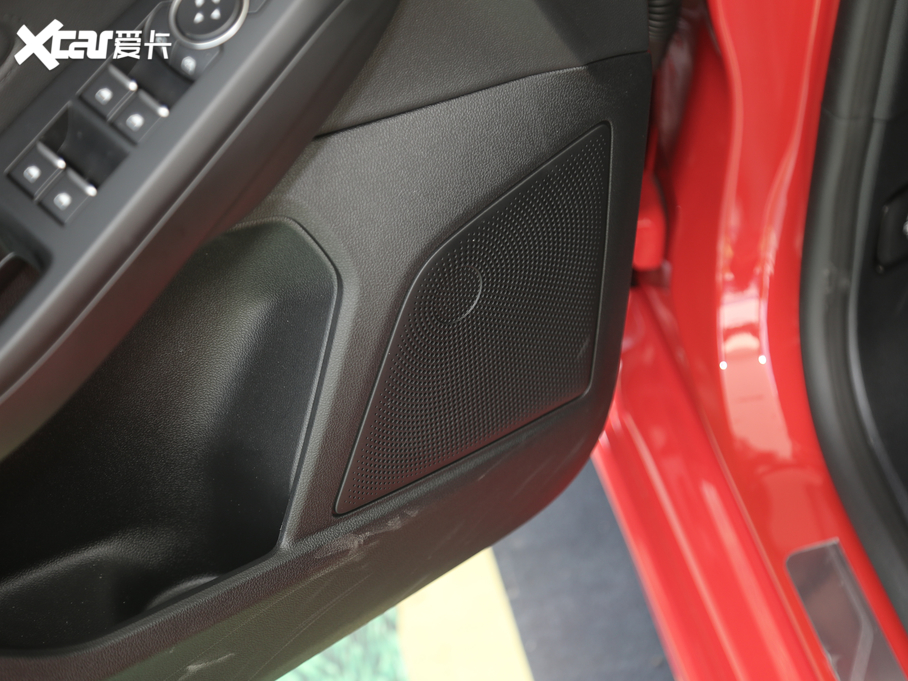 2020˹ Ɏ EcoBoost 180 ST Line