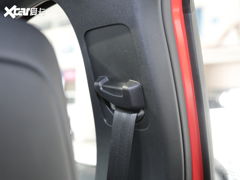 2020˹ Ɏ EcoBoost 180 ST Line