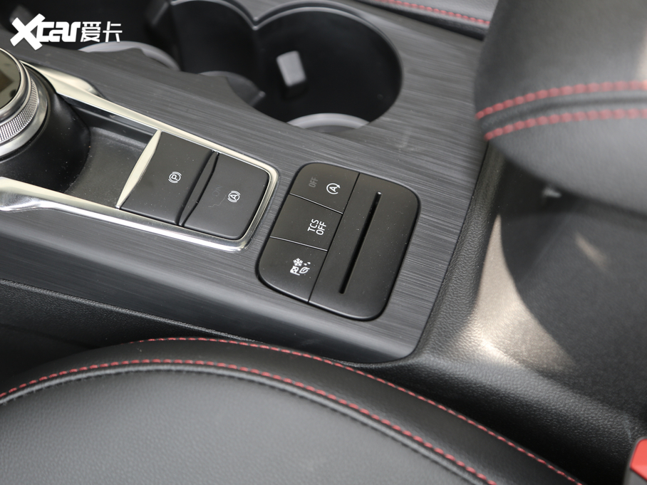 2020˹ Ɏ EcoBoost 180 ST Line